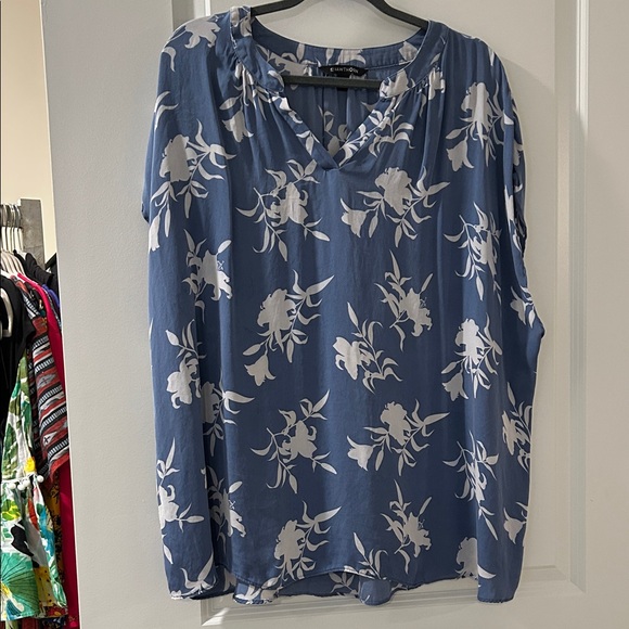 HAWTHORN Sleeveless  Floral Blouse - Picture 1 of 8